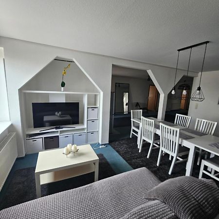 6 Bedroom Private Apartment & Lounge Rostock Eksteriør bilde